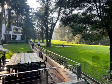 Se vende y se renta  casa en Club de Golf Valle Escondido (L)