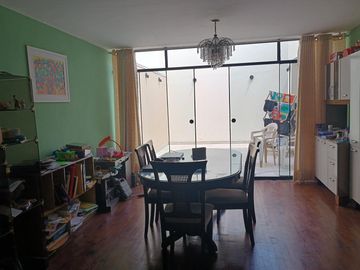 Casa en alquiler para vivienda u oficina