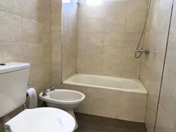 VENTA DEPARTMENTO 2 AMBIENTES EN RAMOS MEJIA