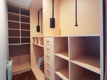 VENTA CASA 3 DORM PARQUE Y PILETA EN 446 y 21D - CITY BELL