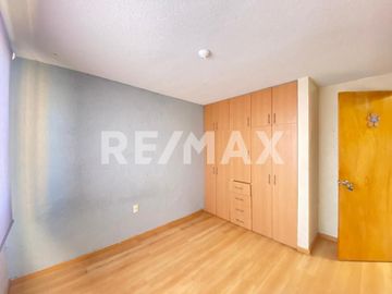 VENTA CASA 3 RECÁMARAS ZONA FRAY JUNÍPERO SERRA