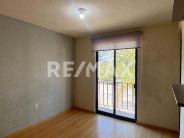 VENTA CASA 3 RECÁMARAS ZONA FRAY JUNÍPERO SERRA