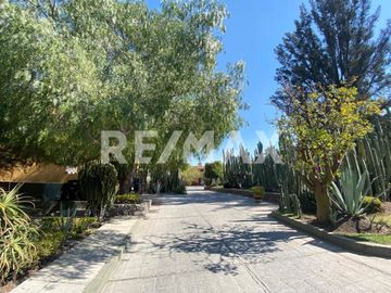 VENTA CASA 3 RECÁMARAS ZONA FRAY JUNÍPERO SERRA