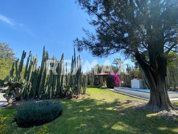 VENTA CASA 3 RECÁMARAS ZONA FRAY JUNÍPERO SERRA