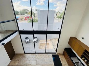 EN VENTA CASA TIPO TOWNHOUSE EN ZONA NORTE MÉRIDA I PRIVADA CELESTA CHOLUL