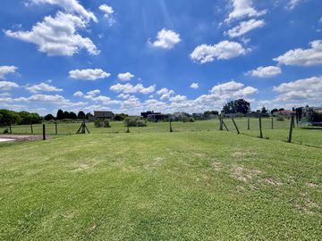 VENTA CASA SAN SEBASTIAN AREA 2 - 5 AMBIENTES