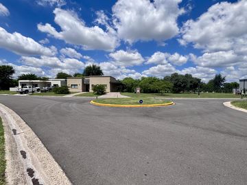 VENTA CASA SAN SEBASTIAN AREA 2 - 5 AMBIENTES