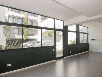 Espectacular 4 ambientes 2 cocheras  patio y parrilla - con amenities - Caballito