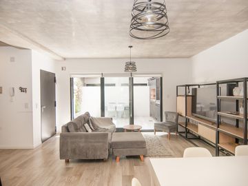 Espectacular 4 ambientes 2 cocheras  patio y parrilla - con amenities - Caballito