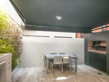Espectacular 4 ambientes 2 cocheras  patio y parrilla - con amenities - Caballito