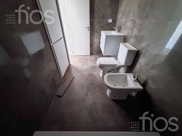 VENTA DEPARTAMENTO DE DOS DORMITORIOS CON BALCON Y  AMENITIES  EN ABASTO