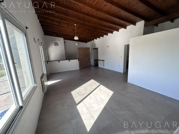Alquiler-  Casa en Lomas de San Francisco -  Open Door