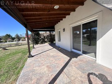 Alquiler-  Casa en Lomas de San Francisco -  Open Door