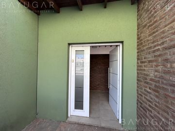 Alquiler-  Casa en Lomas de San Francisco -  Open Door