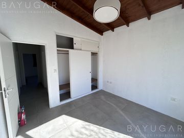 Alquiler-  Casa en Lomas de San Francisco -  Open Door