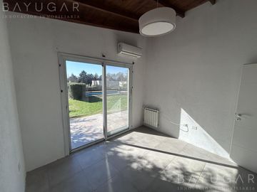 Alquiler-  Casa en Lomas de San Francisco -  Open Door