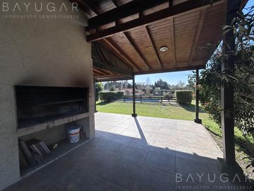 Alquiler-  Casa en Lomas de San Francisco -  Open Door