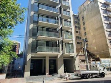ALQUILER 24 MESES DEPARTAMENTO 2 AMBIENTES CON BALCON - COCHERA - TERRAZA PROPIA