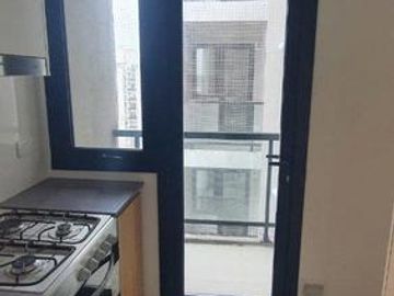 ALQUILER 24 MESES DEPARTAMENTO 2 AMBIENTES CON BALCON - COCHERA - TERRAZA PROPIA