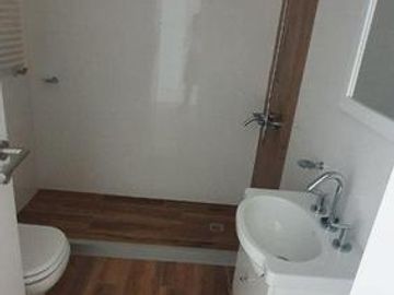 ALQUILER 24 MESES DEPARTAMENTO 2 AMBIENTES CON BALCON - COCHERA - TERRAZA PROPIA