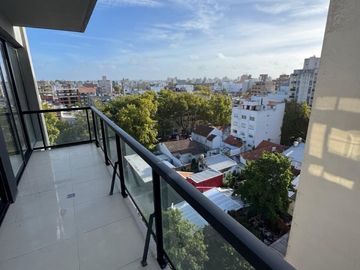 ALQUILER 24 MESES DEPARTAMENTO 2 AMBIENTES CON BALCON - COCHERA - TERRAZA PROPIA
