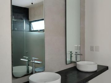 Casa en VENTA con espectacular vista al campo de golf, en fracc. Club de Golf Villa Rica