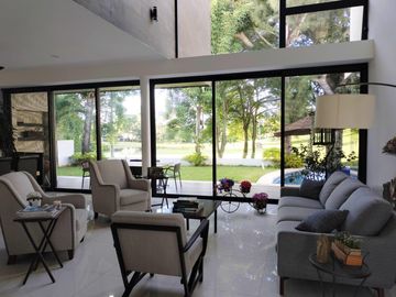 Casa en VENTA con espectacular vista al campo de golf, en fracc. Club de Golf Villa Rica