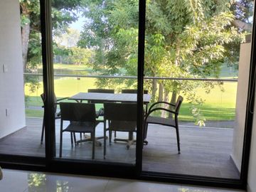 Casa en VENTA con espectacular vista al campo de golf, en fracc. Club de Golf Villa Rica