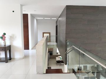 Casa en VENTA con espectacular vista al campo de golf, en fracc. Club de Golf Villa Rica