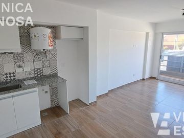 Departamento de un ambiente en venta, Haedo. Entrega inmediata.