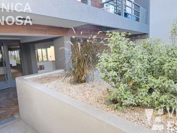 Departamento de un ambiente en venta, Haedo. Entrega inmediata.