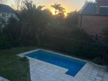 APTO CREDITO!! Casa en Country Club Privado Loma Verde - Escobar