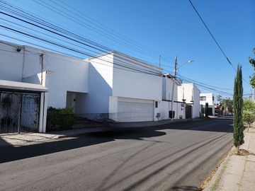 CASA VENTA CENTRO CIUDAD QUERÉTARO COL PATHE