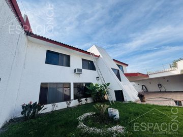 Casa en Fraccionamiento Burgos