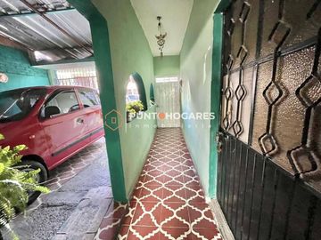 CASA EN VENTA COLONIA SANTIAGUITO