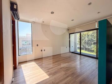 Casa en Venta, La Rioja, Tlajomulco de Zúñiga, Jalisco