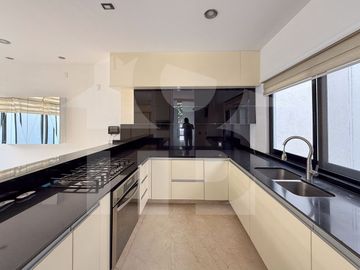 Casa en Venta, La Rioja, Tlajomulco de Zúñiga, Jalisco