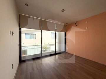Casa en Venta, La Rioja, Tlajomulco de Zúñiga, Jalisco