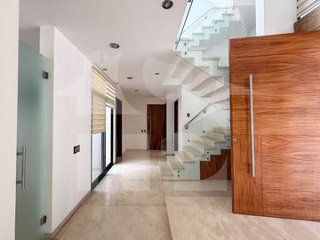 Casa en Venta, La Rioja, Tlajomulco de Zúñiga, Jalisco