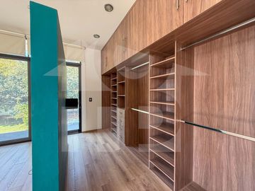 Casa en Venta, La Rioja, Tlajomulco de Zúñiga, Jalisco