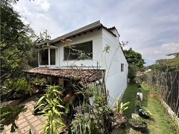 CASA EN VENTA EN LA LOMA DE LOS GONZLEZ EN EL POBLADO