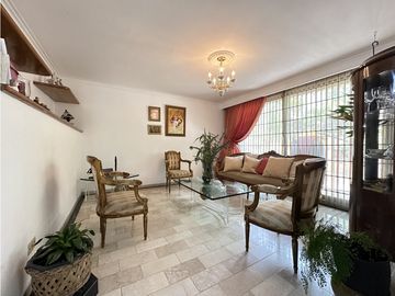 CASA EN VENTA EN LA LOMA DE LOS GONZLEZ EN EL POBLADO