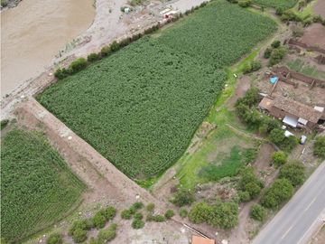 VENDO TERRENO DE 8000 M2 A PIE DE PISTA VALLE SAGRADO PISAC CUSCO PERU