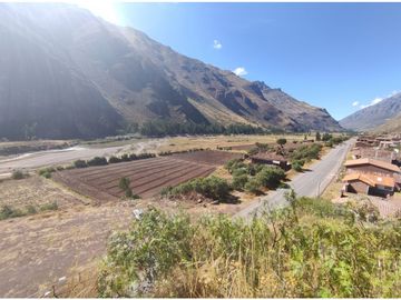 VENDO TERRENO DE 8000 M2 A PIE DE PISTA VALLE SAGRADO PISAC CUSCO PERU