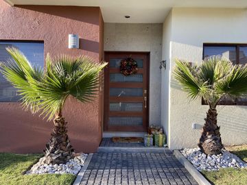 Casa en Venta o Renta en Rincon de Encinos