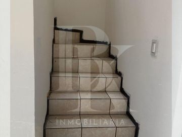 CASA EN FRACC.CANTIZALES EN APODACA,N.L.