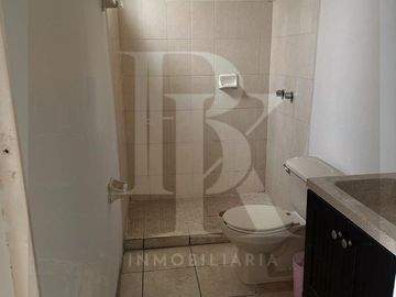 CASA EN FRACC.CANTIZALES EN APODACA,N.L.