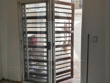 CASA EN FRACC.CANTIZALES EN APODACA,N.L.