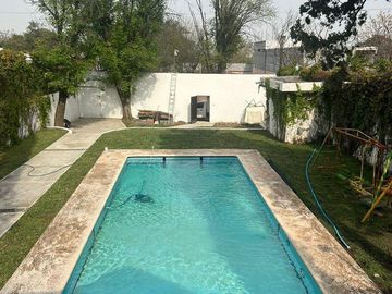 LINDA QUINTA EN JARDINES DE LA SILLA