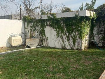 LINDA QUINTA EN JARDINES DE LA SILLA